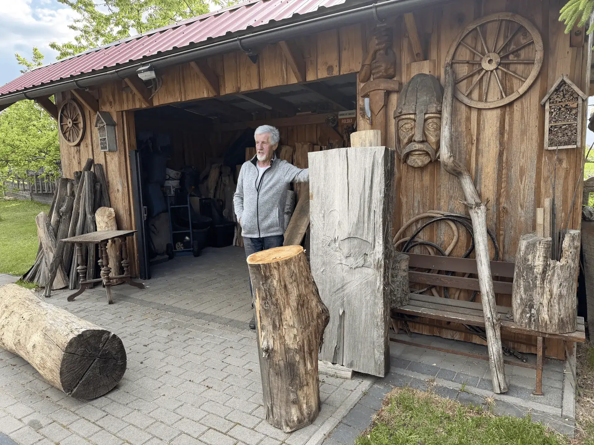 Tadeusz Bardelas w swojej pracowni